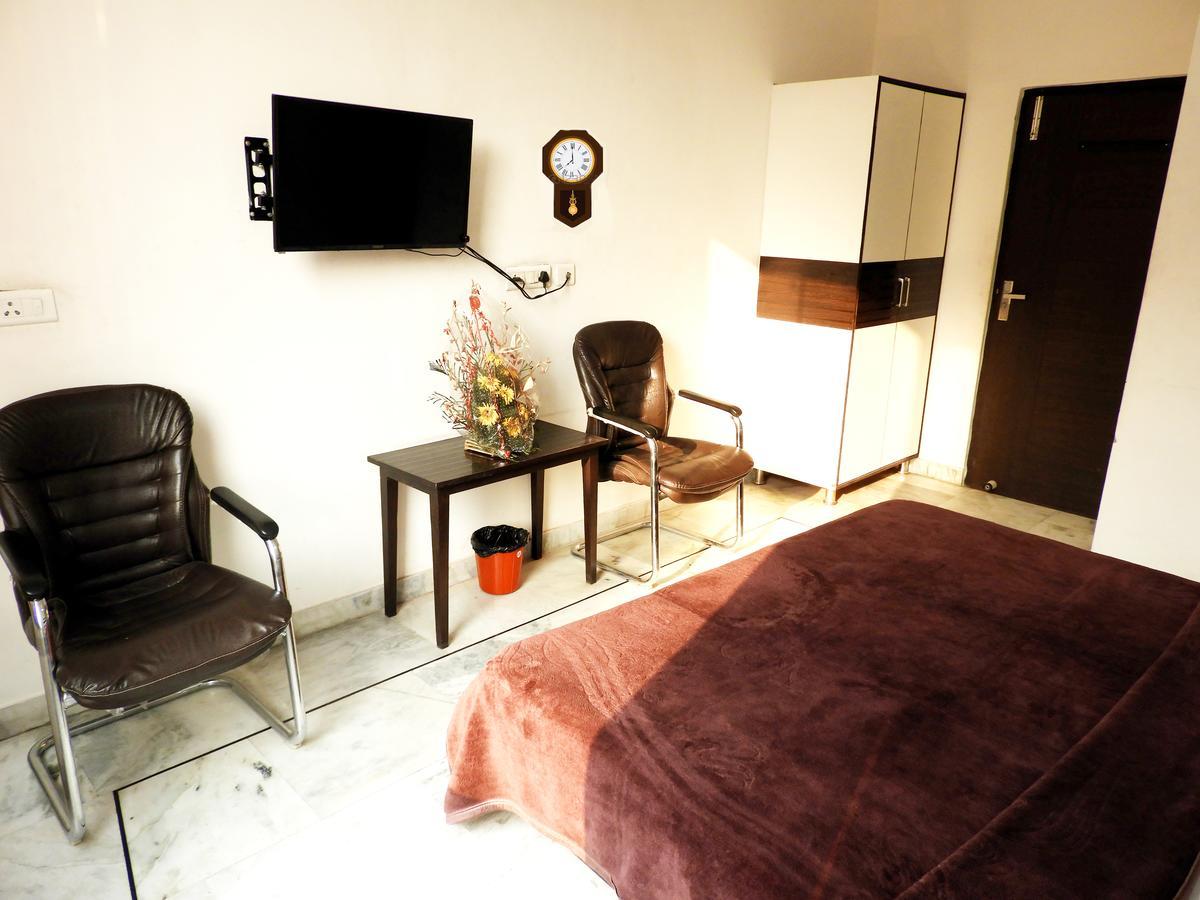 Time Square Guest House Jalandhar Exterior foto