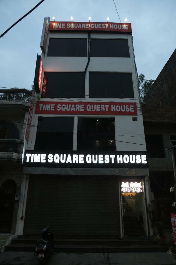 Time Square Guest House Jalandhar Exterior foto